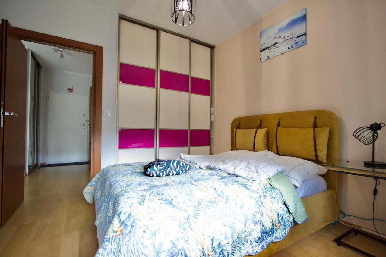 Mp Rent- 48M, Klimatyzacja, Ogrodek, Parking, Jana Kazimierza, Travellerrevawards2024 Apartment Warsaw Exterior photo